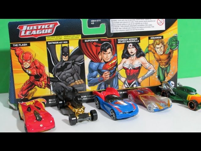 Carrinho hot wheels do batman liga da justiça batmovel Mattel