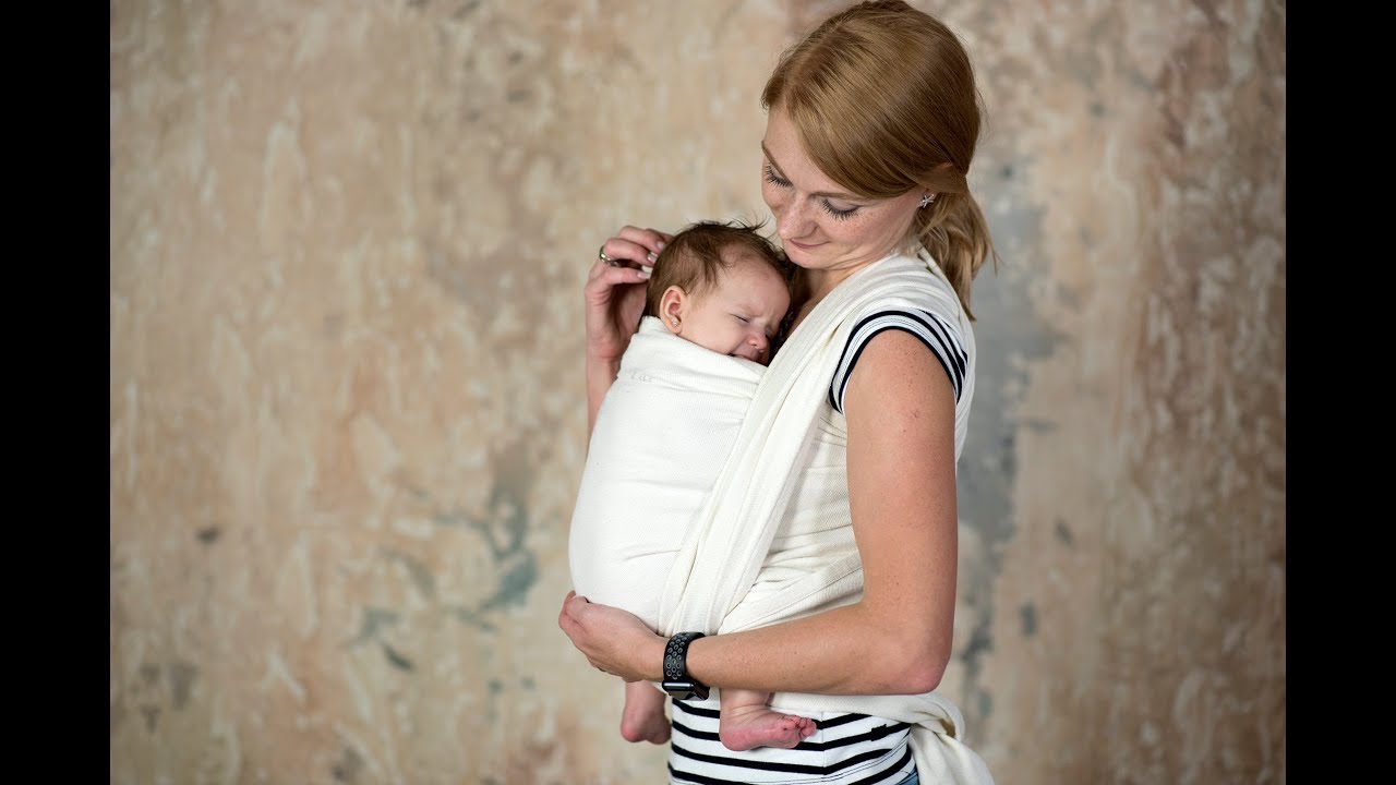 Kříž s kapsou uvnitř - pevný šátek, miminko 3 měsíce