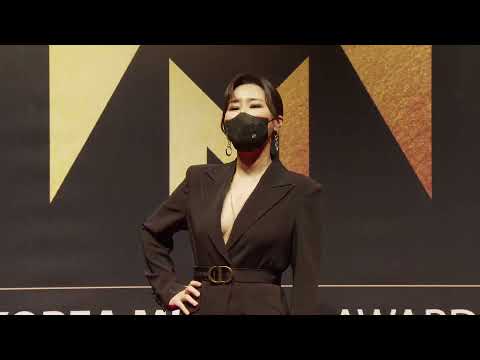 제6회 한국뮤지컬어워즈 - 레드카펫 신영숙 cut