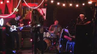 Timothy James plays Hey Sunshine