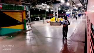 22444 Bandra Kanpur Express Leaving Bandra Terminus At Early Morning LHB Coaches