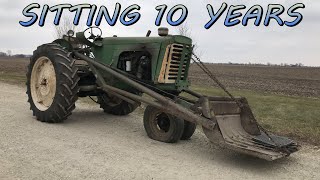 Oliver 770 Tractor - Will it Run after Sitting 10 Years? (Christmas Special)