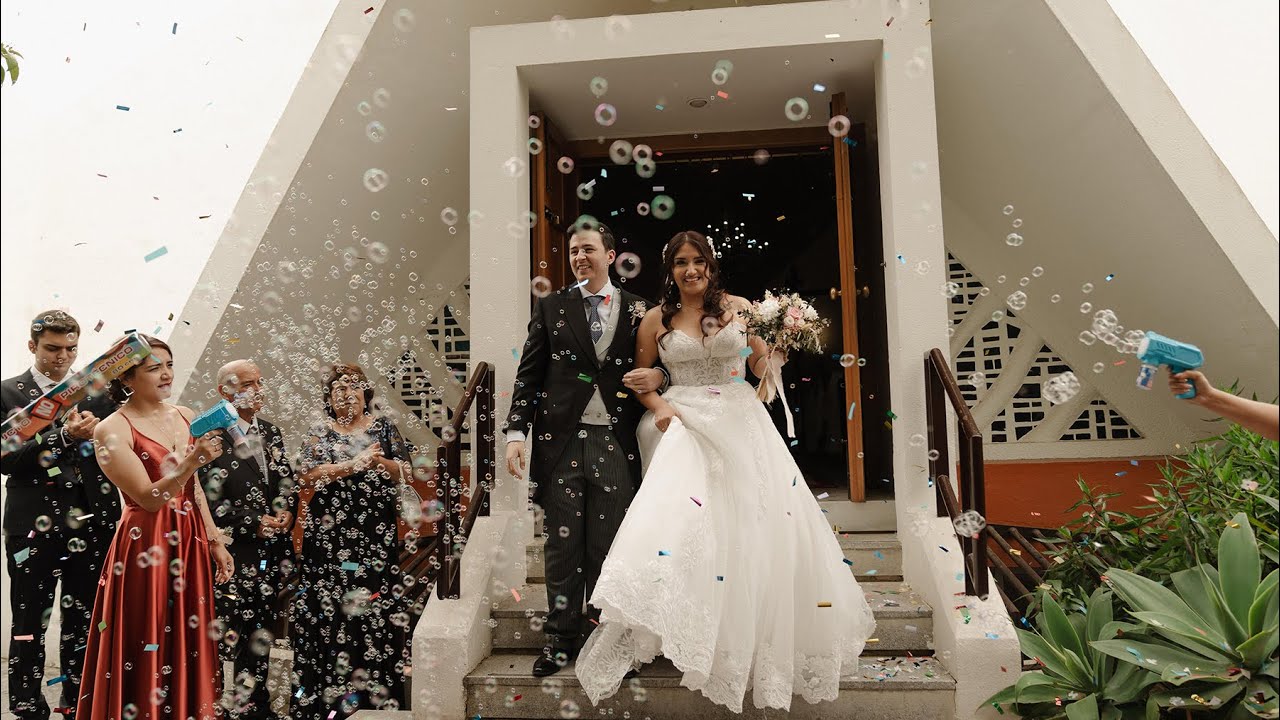 TRAILER - LAURA & LUIS 12/04/2025 - YouTube