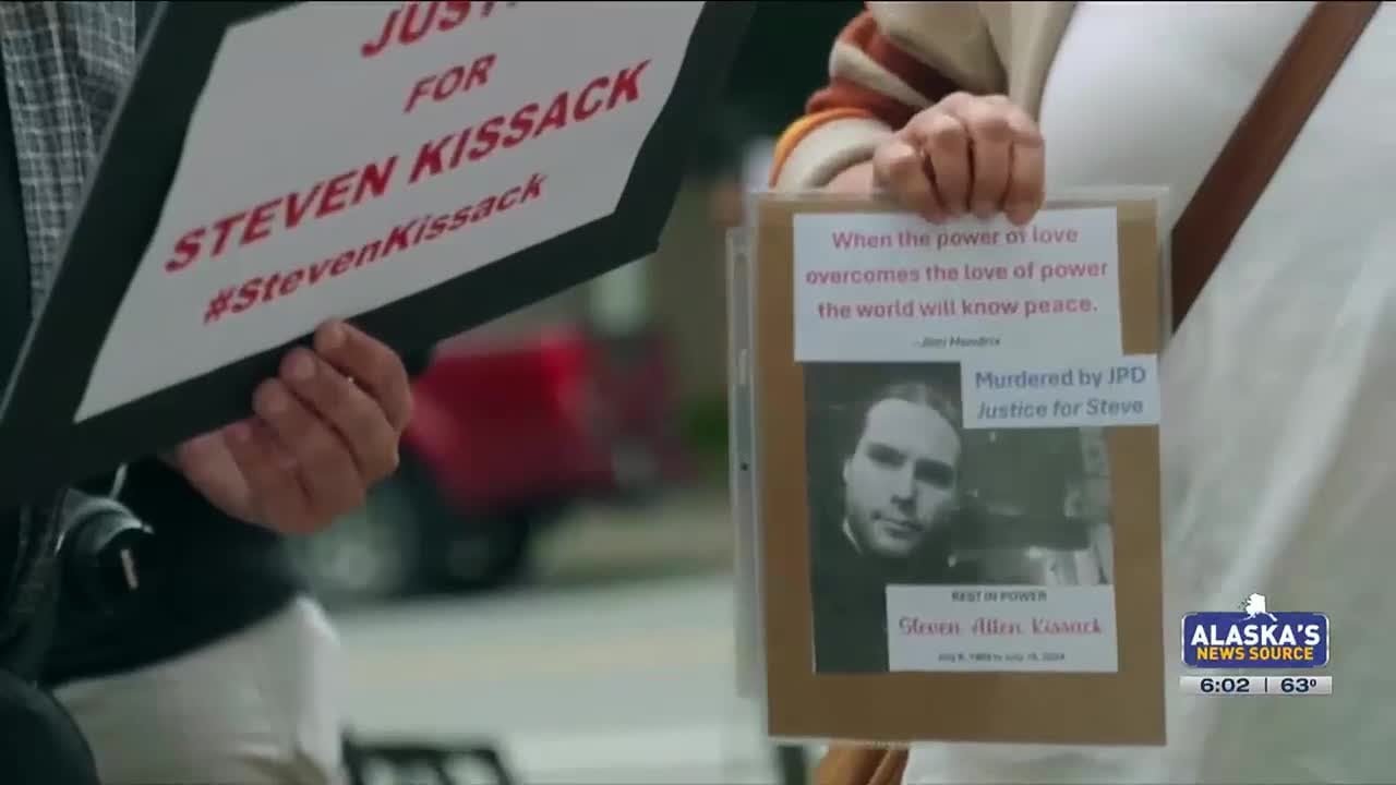 Juneau residents gather to protest officer shooting of homeless man