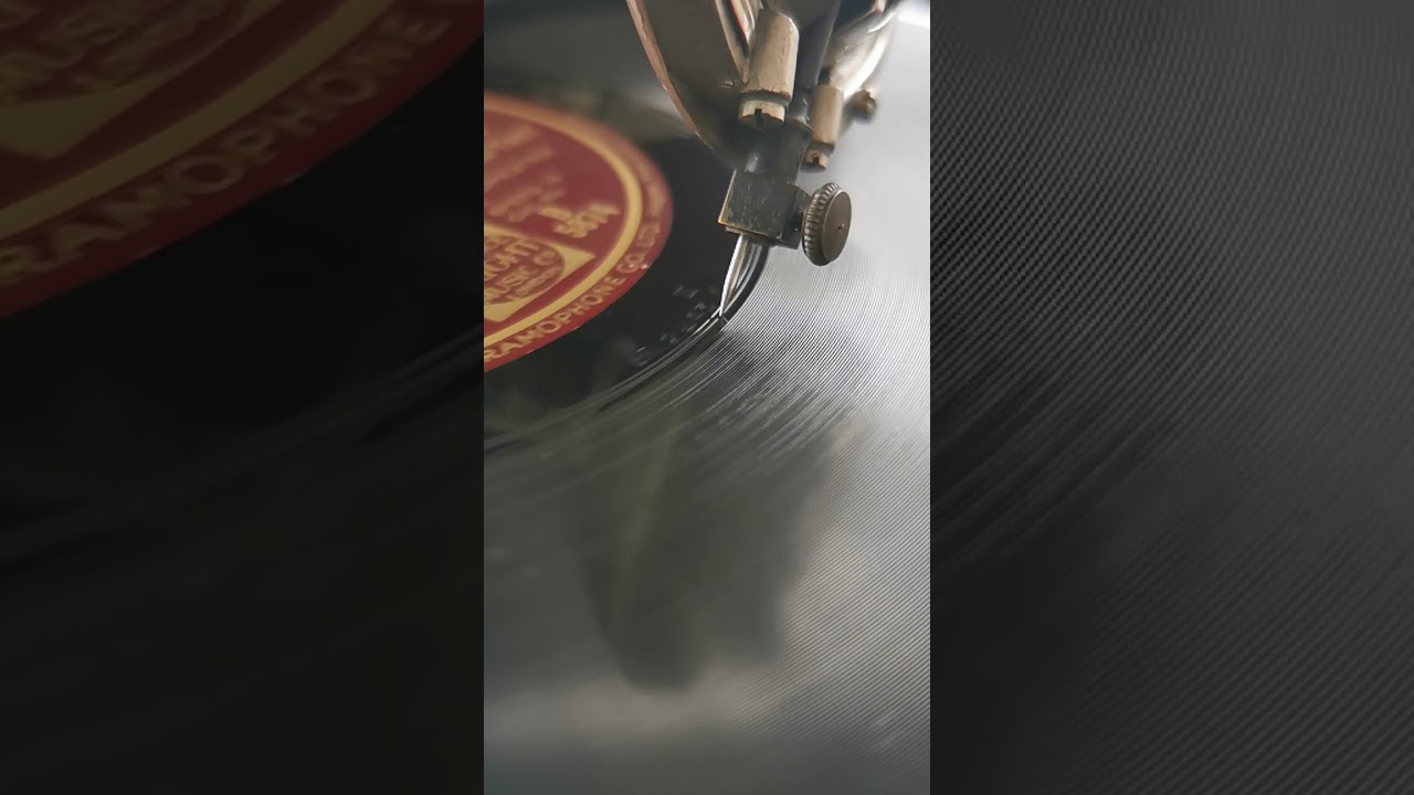 x32 Slo-mo 78rpm Record Run Out Groove Gramophone 