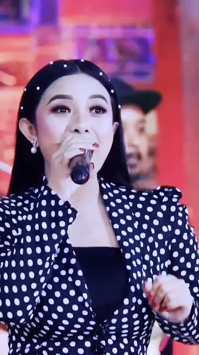 MARAI CEMBURU DESY TATA ADELLA