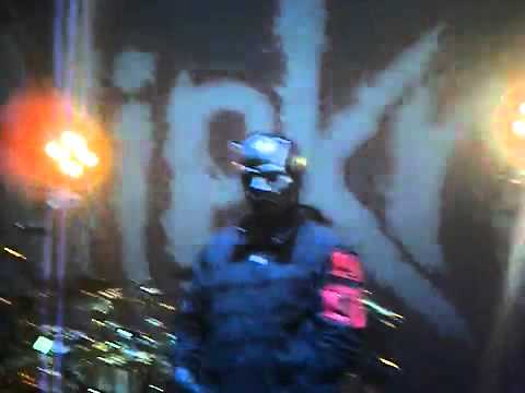 Sid Wilson Grabbing His Crotch