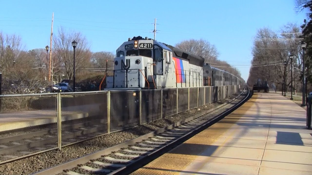 trains-on-the-main-and-bergen-line-4-1-15-part-2-youtube
