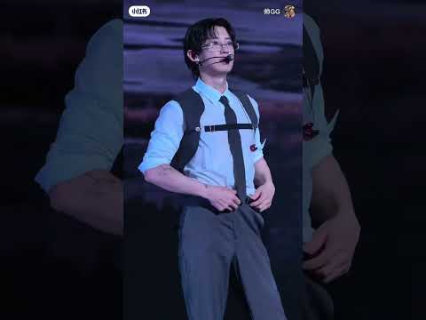more & more people are falling in love with him 😳♥️ #shorts #chanyeol #exo #exhorizon