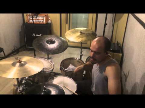 Foo Fighters - The Feast and The Famine (Mini Cover) Michel Barbossa Foo Fighters - The Feast and The Famine (Mini Cover) Michel Barbossa