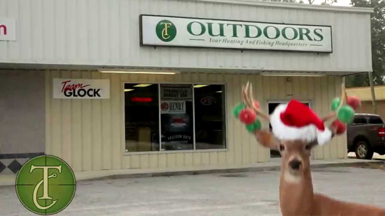 TC Outdoors Christmas Commercial - Singing Deer & Hunting - YouTube