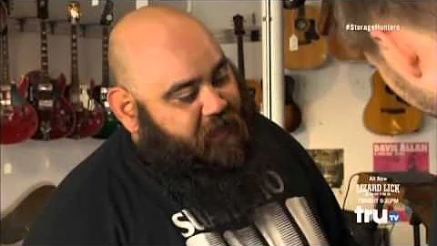 Storage Hunters visit Eric Stollsteimer of Caveman...