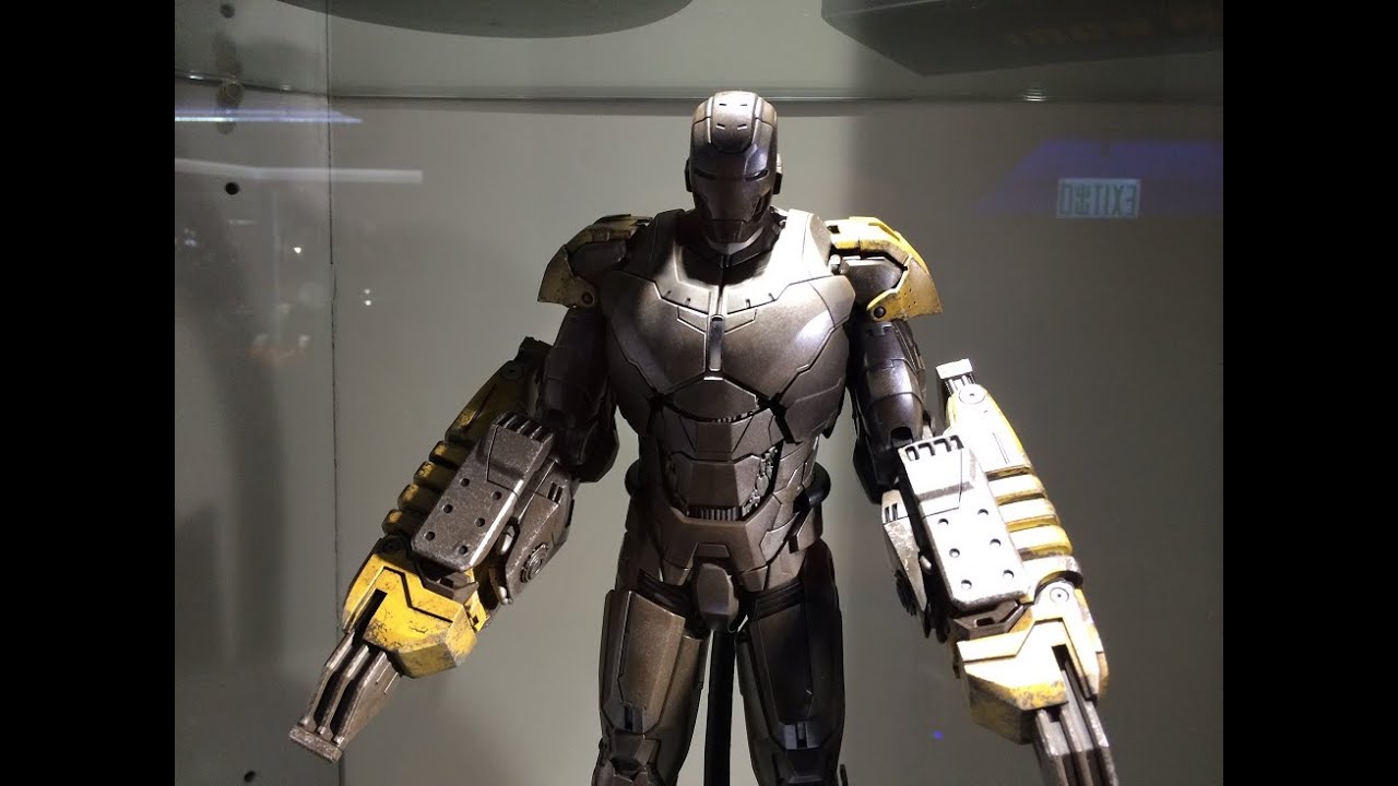 "First Look" Striker MK25 Iron Man 3 YouTube
