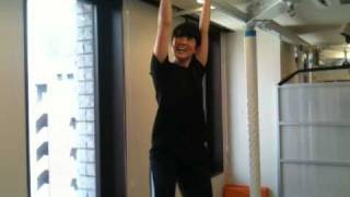 asian girl hanging walk