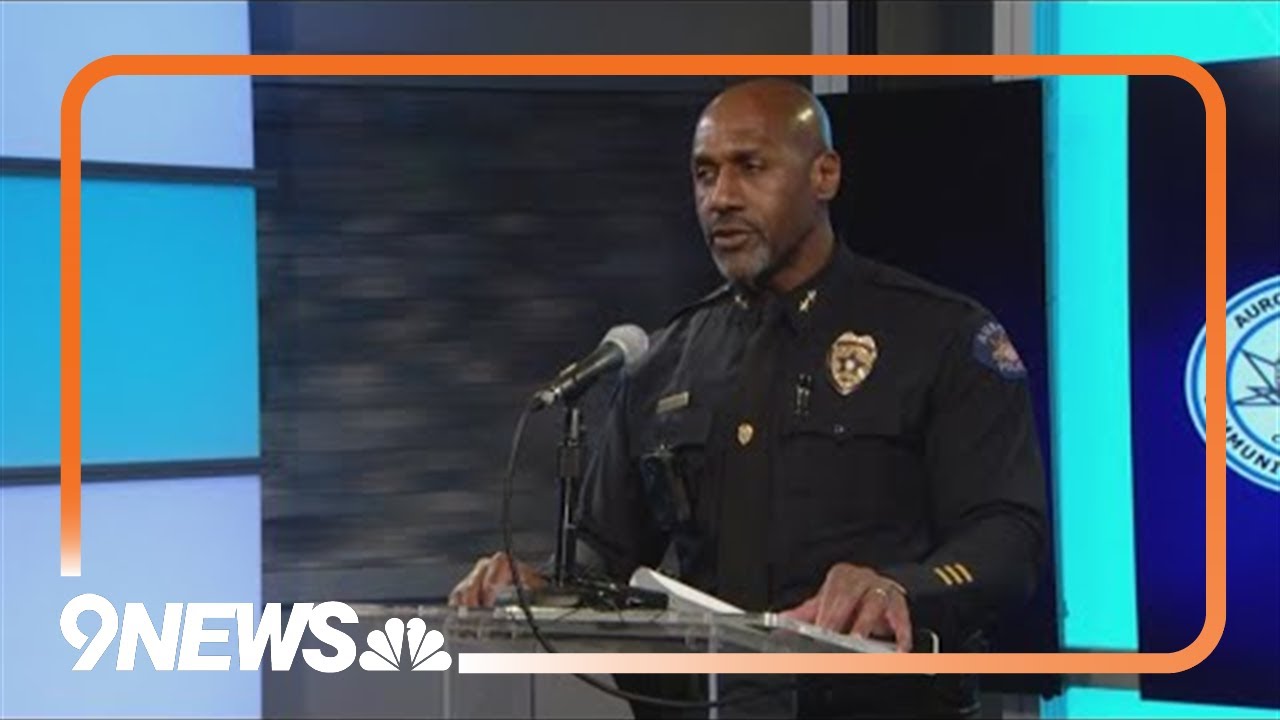 Aurora Police give update on pursuit, crash on I-25 - YouTube