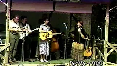 The Isaacs (8/22/98) - Singin' in the Hills, Bainb...