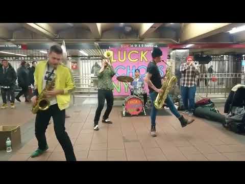 Lucky Chops - Street Artists Get Lost to Be Found