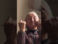La abuela no aprende bien, no se rían, hagan reír a todos