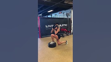 Front Rack DB Deficit Reverse Curtsy Lunge