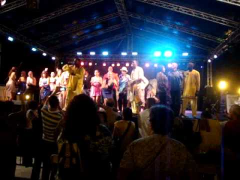 Waka Waka performed by Cheik M'Baye featuring Gild...