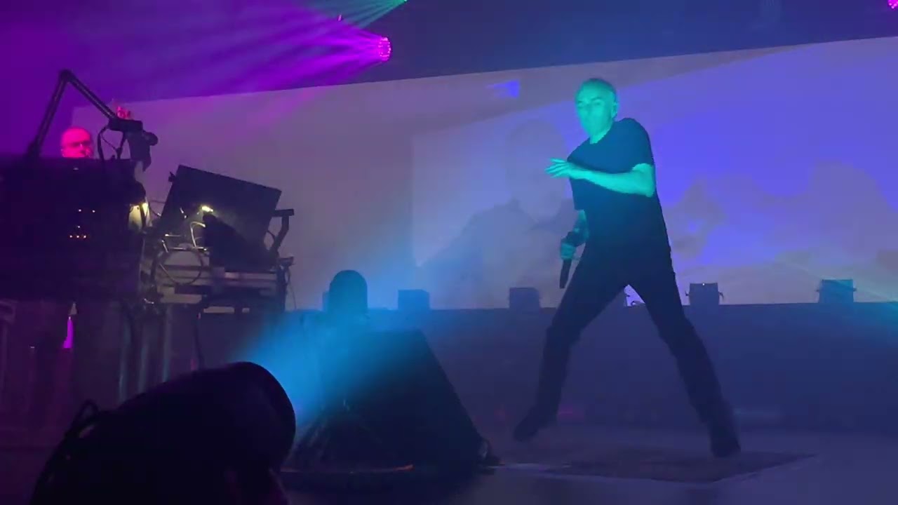 Underworld - Juanita 2022 - The Warfield - San Francisco, CA