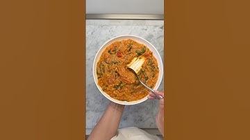 Empty fridge soup with lentils and tomatoes✨
