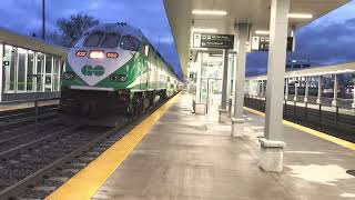 GO Train MP40PH 632 Arriving And Departure Mount Dennis GO Station Pulling 12 Cars Train Cab Car 320