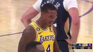 Lonnie Walker Shocks The World With Huge Dunk And Lift Brings The Crowd To Its Feet