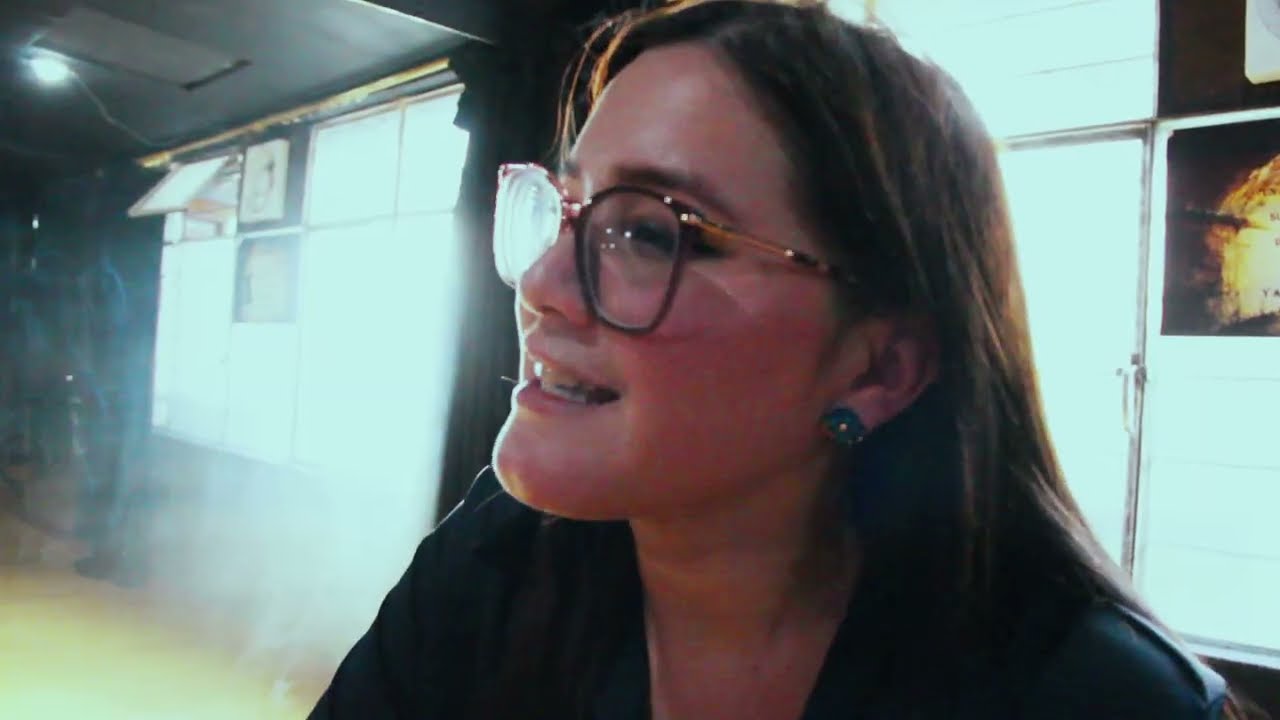 Creación de personajes junto con su respectiva acción verbal.