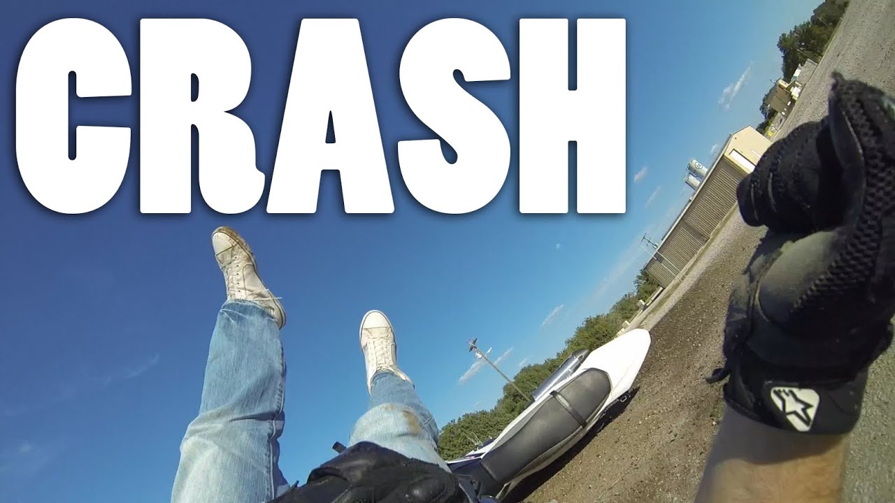 Car Ignores MOTORCYCLE CRASH (WR250X)