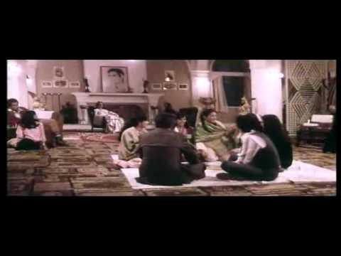 Kitni Cigarrete Pite Hain - Navin Nischol & Shabana Azmi - Ek Baar Kaho