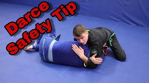 Save Your Wrist on the Darce Choke and How the Anaconda Choke is Different