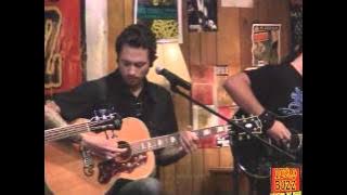 102.9 Buzz Session: Trivium - Black