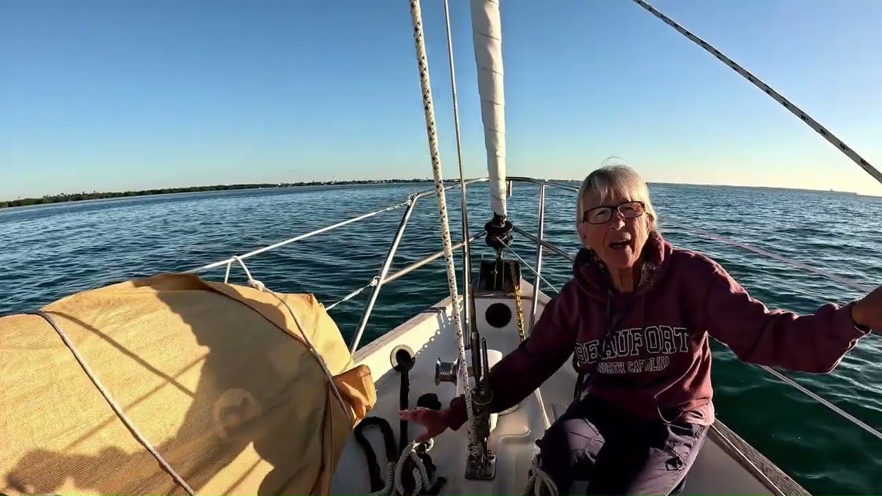 Marathon to Rodriquez Key, how I pull up the anchor and raise sails solo.
