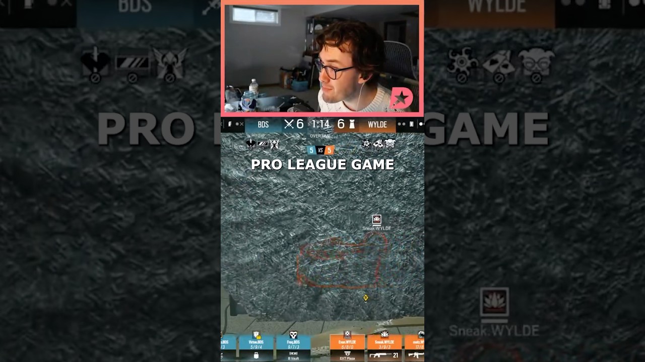 HIDING UNDER A DESK in PRO LEAGUE????