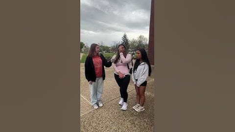 We saw Ross Lynch at SpeakBlue!