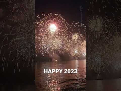 Vídeo: Onde ver os fogos de artifício da véspera de Ano Novo de Montreal