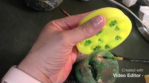 Making of strawberry embeds