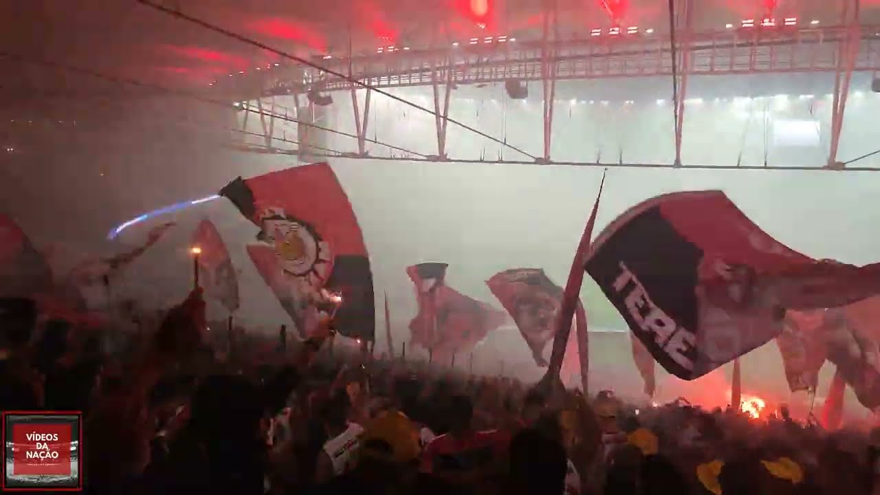 Torcida do Flamengo contra o Fluminense - Copa do Brasil 2023 - Segundo Jogo