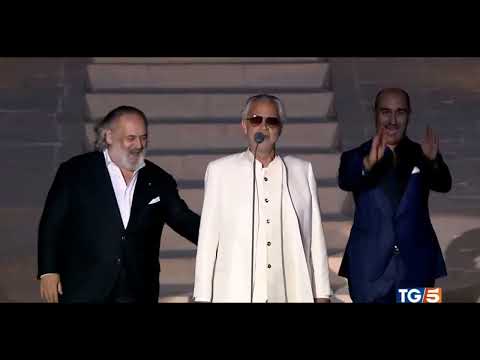Stefano Ricci celebra