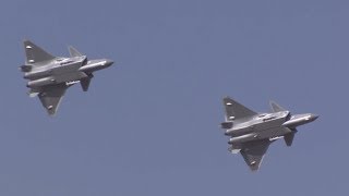 China's J-20 Fighter Wows Visiting Public