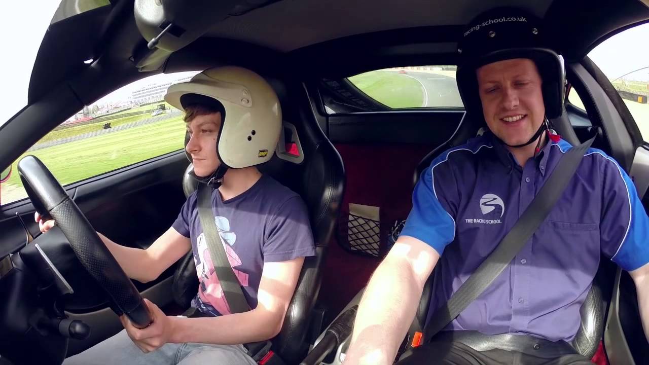 Ferrari Driving Experience at Brands Hatch - Red Letter Days