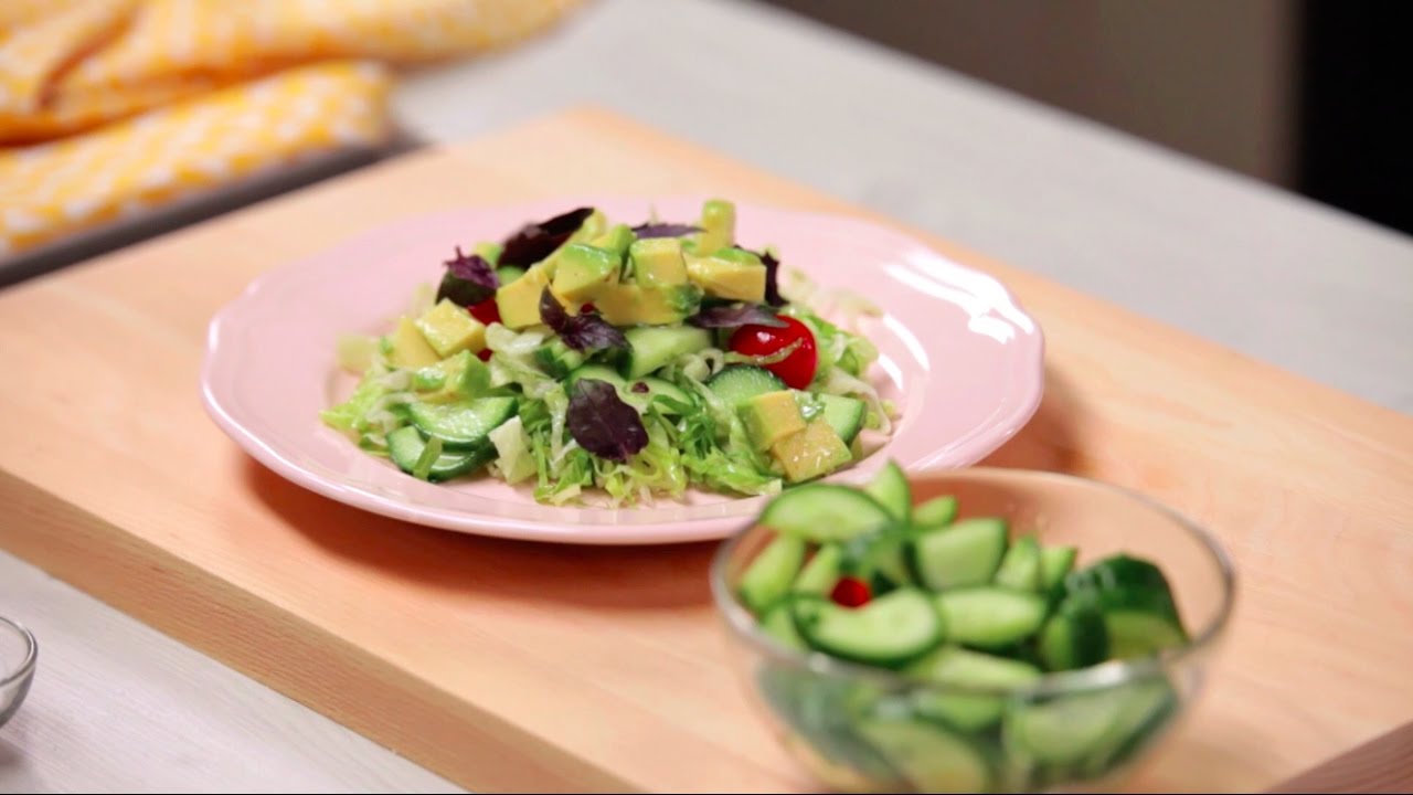 Izgara Somonlu Avokado Salatası Tarifi – Yemek Tarifleri Izgara Somonlu Avokado Salatası Tarifi – Yemek Tarifleri