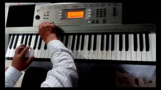 Video thumbnail of "El reloj (( los pasteles verdes )) -- piano"