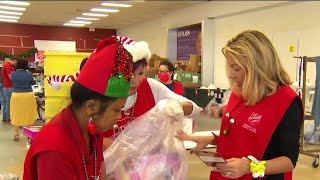 Volunteers work to make Angel Tree distribution a success