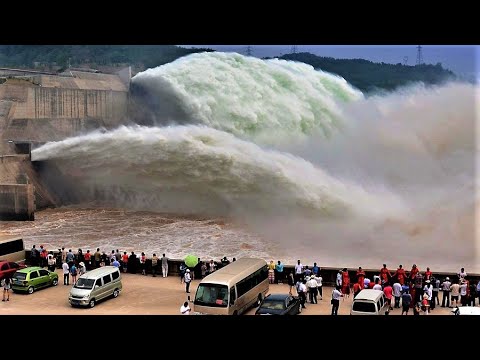 Зачем Китай построил Гигантскую Плотину "Три Ущелья"