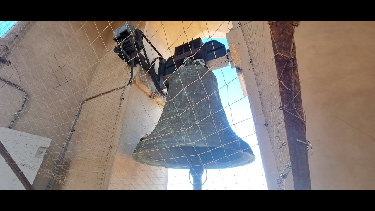 Le campane della Chiesa di San Giovanni Evangelista in Ponsacco (PI),distesa solenne + salita.