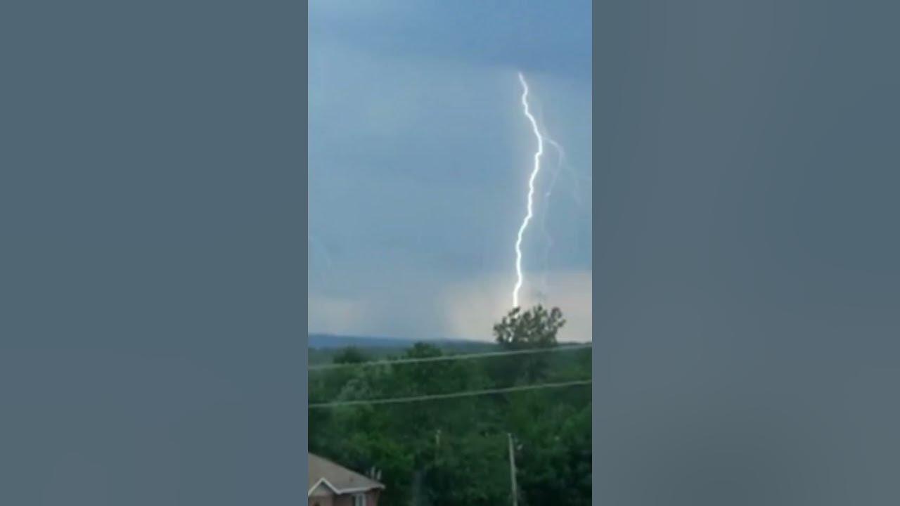 Lightning Strikes Storm Is COMING Lightning Strikes Storm Is COMING