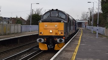 Rail Operations Group 37800 @ Whitstable twice with Thrash and Mega Tones on Christmas Eve 24/12/16