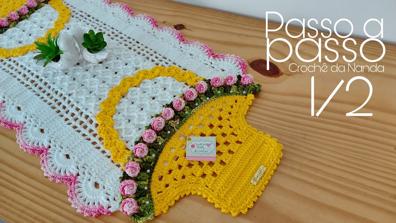 Trilho de mesa em crochê / caminho de mesa CONTO DE FADAS.  1/2